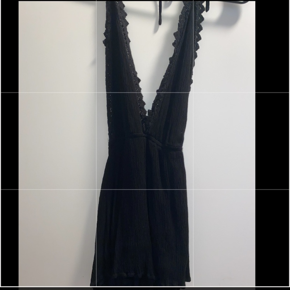 Kendal & Kylie XS Black Romper - Picture 4 of 5